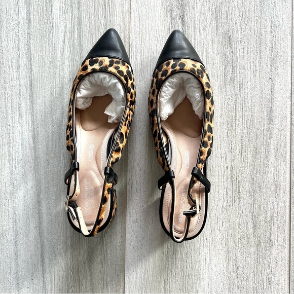 New Rockport Women's Pump in Leopard size 9.5​​ - Picture 3 of 6